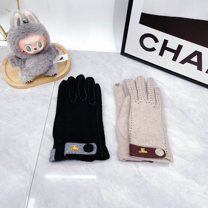 CHanel Gloves dx20